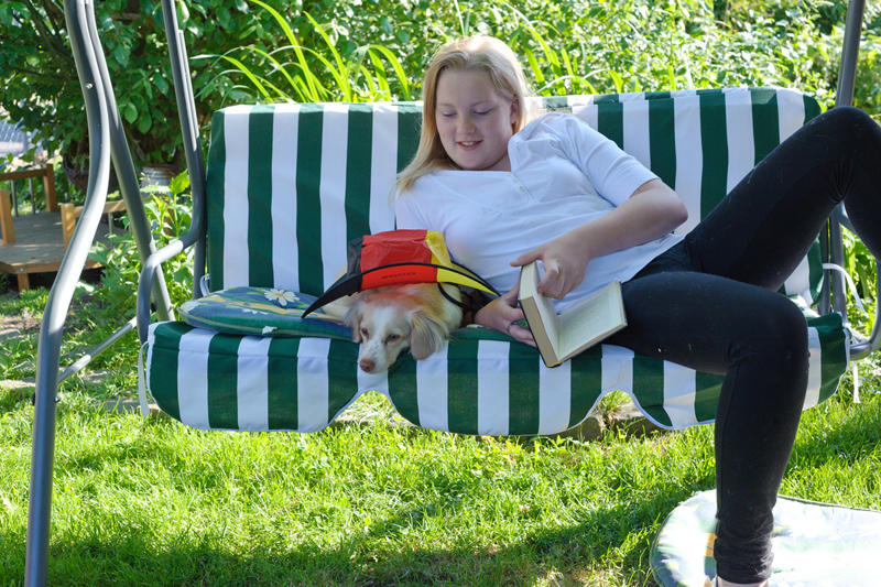 Amy_Leona_110610_D105238_kl